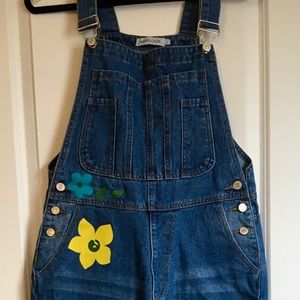 Gardening overalls🌸